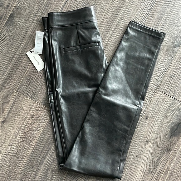 Aritzia Wilfred Caspian Vegan Leather Pants - Picture 5 of 5